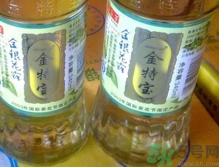 金銀花露可以當(dāng)水喝嗎?金銀花露能當(dāng)飲料喝嗎?