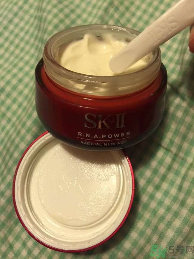 sk2肌源修護精華霜怎么樣?sk2大紅瓶面霜使用方法