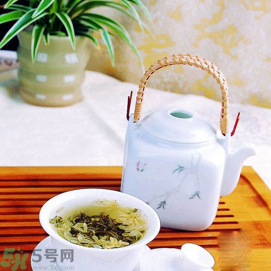 痛風(fēng)可以喝茉莉花茶嗎？痛風(fēng)喝茉莉花茶好嗎？