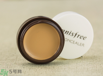 Innisfree悅詩風吟ECO唇部遮瑕打底膏真假辨別圖