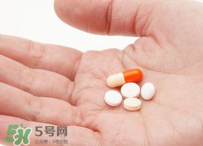 吃感冒藥能喝牛奶嗎?用牛奶吃藥會(huì)影響效果嗎?