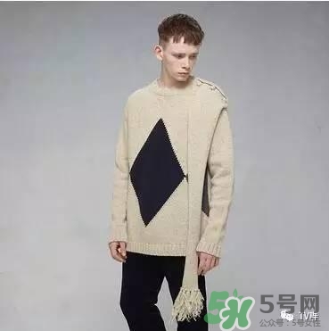 孔劉穿的什么衣服？孔劉衣服同款