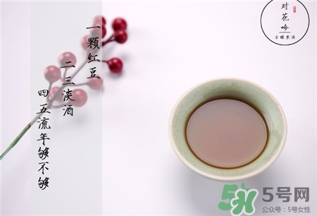 櫻桃酒泡多久可以喝?櫻桃酒要發(fā)酵多長(zhǎng)時(shí)間?