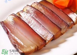 腌肉長(zhǎng)毛了還能吃嗎？腌肉長(zhǎng)綠毛了還能吃嗎？