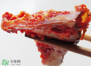 腌魚放什么調(diào)料？腌魚放什么調(diào)料去腥？