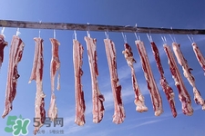 熏肉經(jīng)常吃好嗎？熏肉吃多了對(duì)身體有害么？