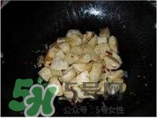 魚(yú)丸和雞蛋可以一起吃嗎？魚(yú)丸和雞蛋能不能同時(shí)吃？