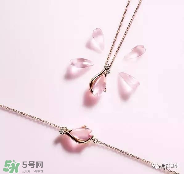 star jewelry2017櫻花限定多少錢？star jewelry櫻花項(xiàng)鏈?zhǔn)宙渻r(jià)格