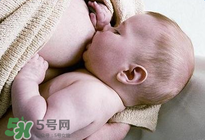 哺乳期奶水時多時少是什么原因？哺乳期奶水時多時少怎么辦？