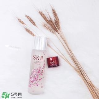 sk2櫻花版和普通版的區(qū)別 skii櫻花神仙水和普通版哪個(gè)貴？