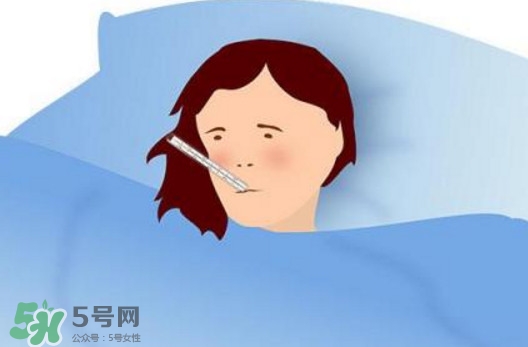 病毒性感冒發(fā)燒怎么辦？病毒性感冒癥狀有哪些