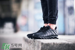 adidas springblade最新款多少錢？阿迪達(dá)斯刀鋒戰(zhàn)士專柜價(jià)格