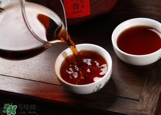 普洱茶發(fā)霉了怎么處理？普洱茶發(fā)霉了還能喝嗎？