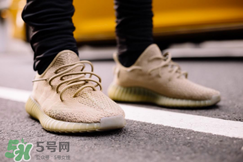 adidas yeezy 350 boost v2 dark green椰子350大地綠多少錢？