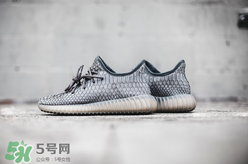 adidas yeezy 350 boost v2蟒蛇皮定制版多少錢？