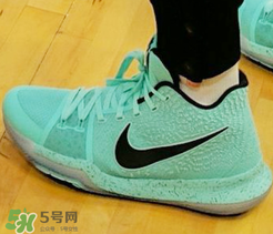 nike kyrie 3 aqua多少錢？耐克歐文3代湖綠配色專柜價格