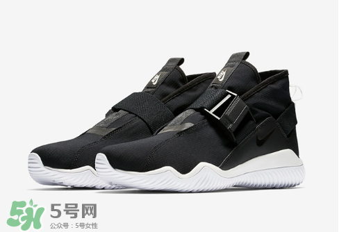 nikelab acg 07 kmtr機(jī)能運(yùn)動(dòng)鞋黑白配色什么時(shí)候發(fā)售？