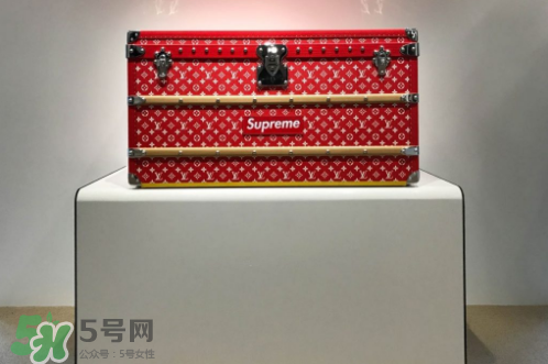 supreme與lv2017秋冬聯(lián)名系列怎么買_在哪買？