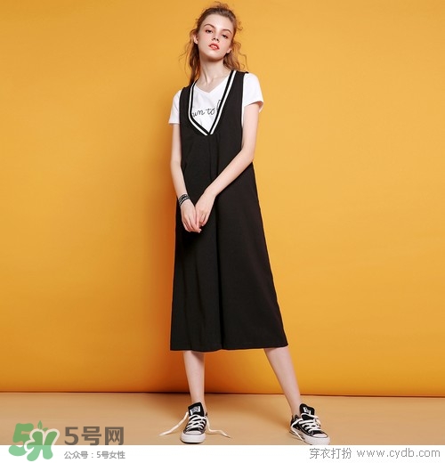 8月份穿什么衣服？八月份穿衣搭配