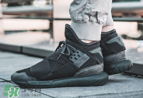 y-3 qasa high 2017上腳效果怎么樣？y-3跑鞋2017上腳好看嗎？