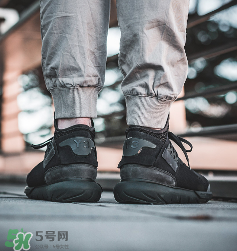 y-3 qasa high 2017上腳效果怎么樣？y-3跑鞋2017上腳好看嗎？