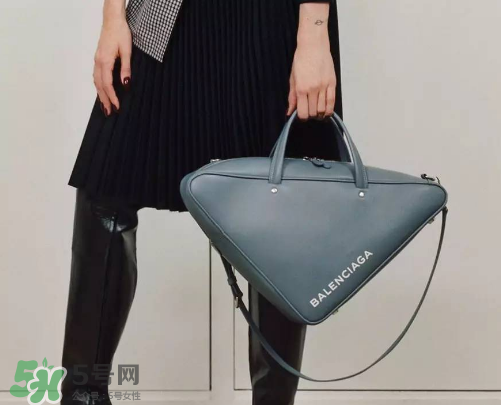 balenciaga三角形包包多少錢？巴黎世家三角包包專柜價(jià)格