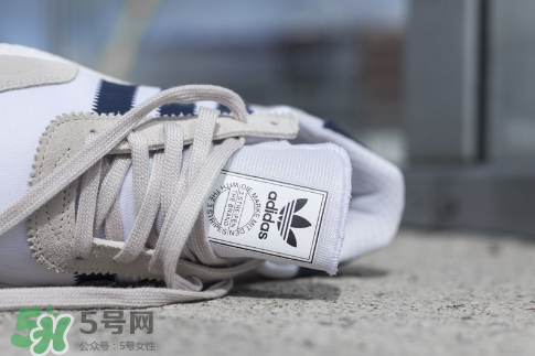 adidas iniki runner上腳效果怎么樣？阿迪達斯復古跑鞋好看嗎？