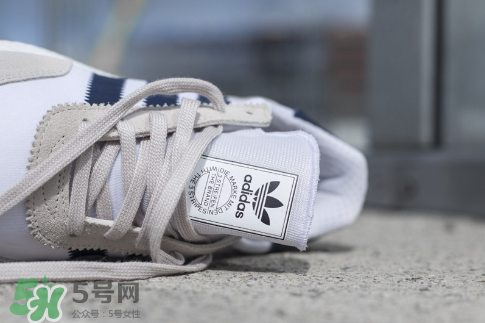 adidas iniki runner多少錢？阿迪達(dá)斯復(fù)古跑鞋專柜價(jià)格