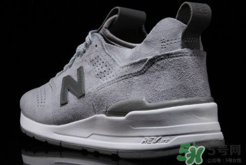 new balance 997全新deconstructed皮革版多少錢？