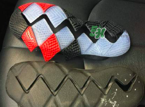 nike kyrie 4實(shí)物諜照什么樣？耐克歐文4代諜照曝光