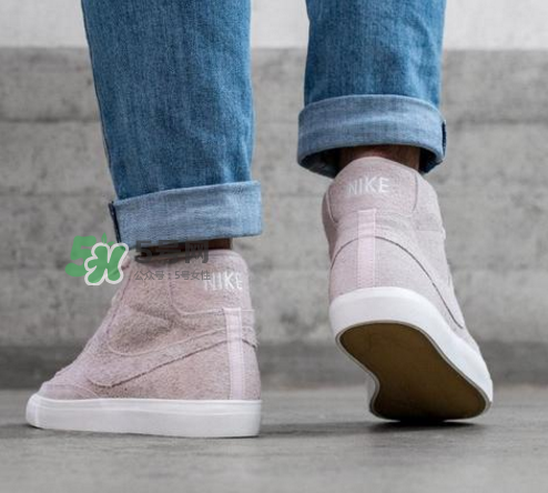 nike blazer mid粉色麂皮多少錢_在哪買？