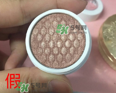 colourpop眼影真假怎么分辨？colourpop眼影真假對比