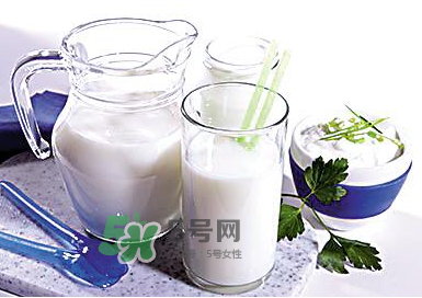 牛初乳孕婦可以吃嗎？牛初乳產(chǎn)婦可以吃嗎？