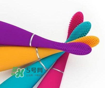 FOREO ISSA牙刷多久充一次電？FOREO ISSA牙刷充電能用多久？