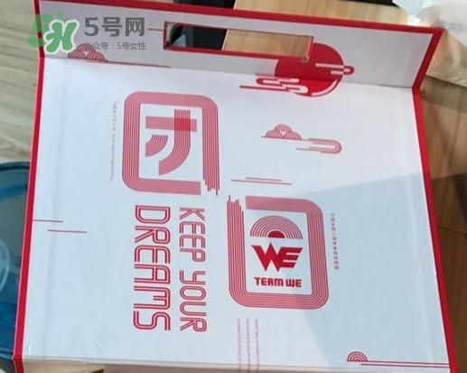 WE戰(zhàn)隊(duì)定制月餅多少錢？WE戰(zhàn)隊(duì)定制月餅?zāi)睦镔I？