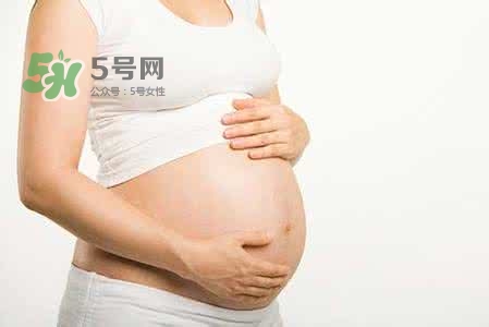 孕婦睡覺能伸懶腰嗎？孕婦睡覺伸懶腰對(duì)胎兒有什么影響？