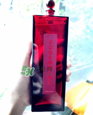 資生堂紅色蜜露搭配什么乳液？紅色蜜露搭配什么使用