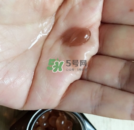 雅詩蘭黛小棕瓶膠囊多少錢？小棕瓶安瓶膠囊專柜價(jià)格