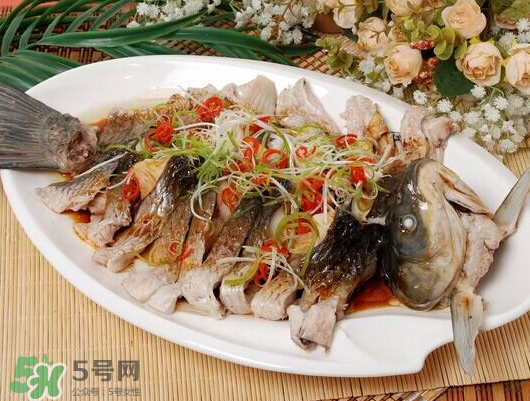 鰱魚可以清蒸嗎？清蒸鰱魚怎么做好吃？