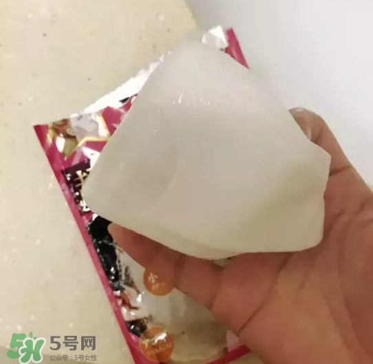 肌美精3D面膜真假怎么辨別？肌美精3D面膜真假對(duì)比圖