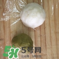 榴蓮冰皮月餅的做法？榴蓮冰皮月餅價(jià)格