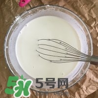 榴蓮冰皮月餅的做法？榴蓮冰皮月餅價(jià)格