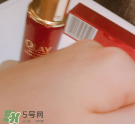 olay小臉精華怎么樣？olay玉蘭油臻粹系列小臉精華功效