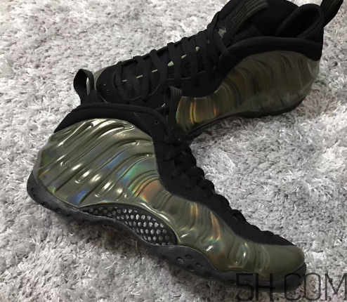 nike air foamposite one legion green全息噴什么時候發(fā)售？