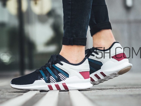 adidas eqt racing adv復(fù)古跑鞋在哪買(mǎi)？