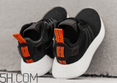 adidas nmd r2 future harvest萬圣節(jié)配色實物什么樣？