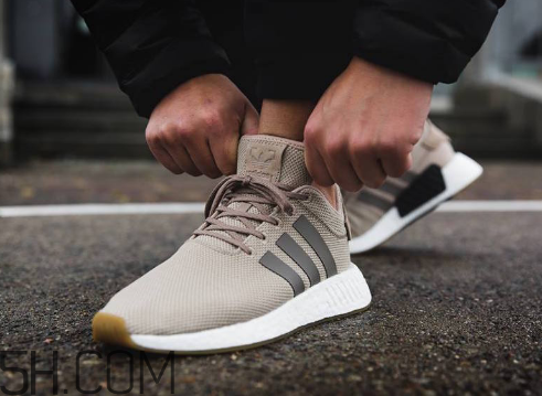 adidas nmd r2 trace khaki上腳效果怎么樣？