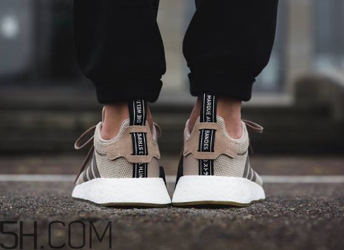 adidas nmd r2 trace khaki上腳效果怎么樣？