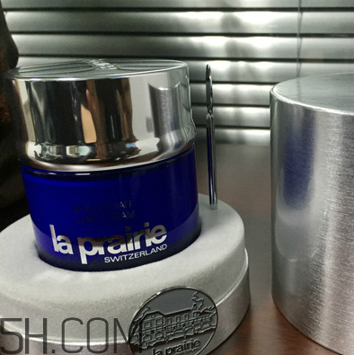 三大貴婦面霜比較_la prairie、Lamer和蘭蔻修復(fù)面霜比較