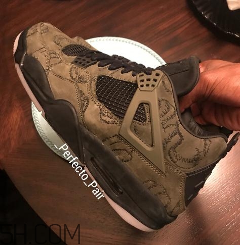 kaws與air jordan 4聯(lián)名橄欖綠版本實物什么樣？